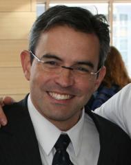 Victor M Montori